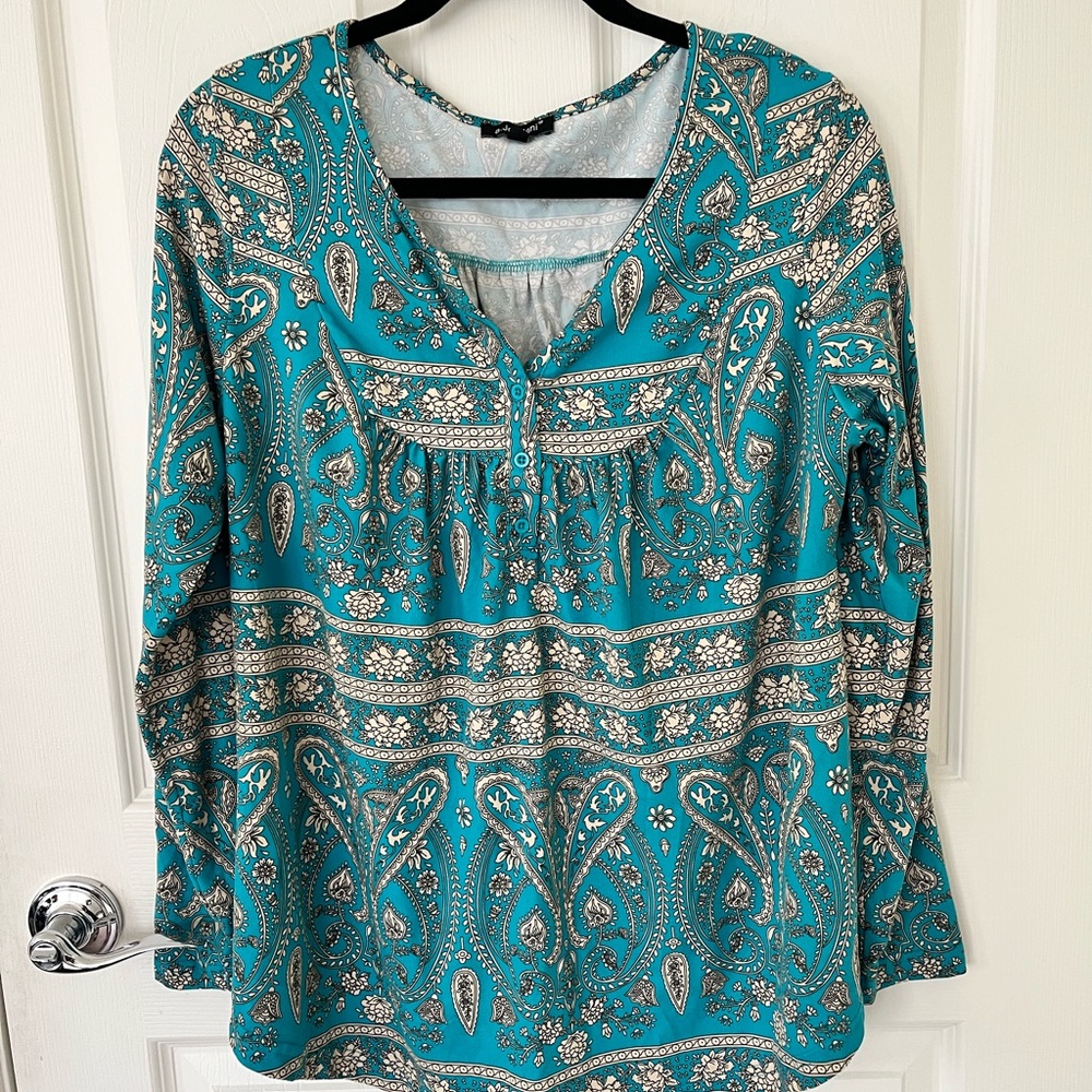 Women’s Teal Paisley Long-Sleeve Blouse